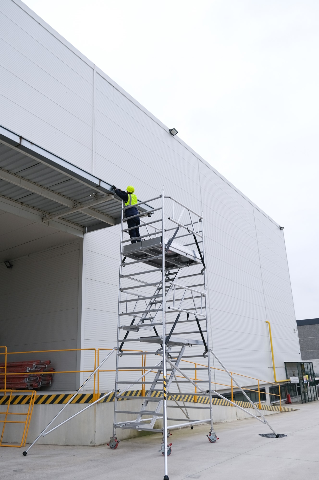 protube-ln-skladiste